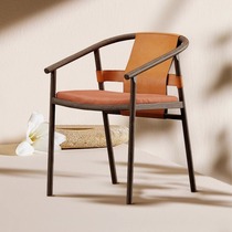 Modern simple light luxury dining chair minimalist saddle leather leisure chair solid wood ash wood designer hotel bed and breakfast dining chair