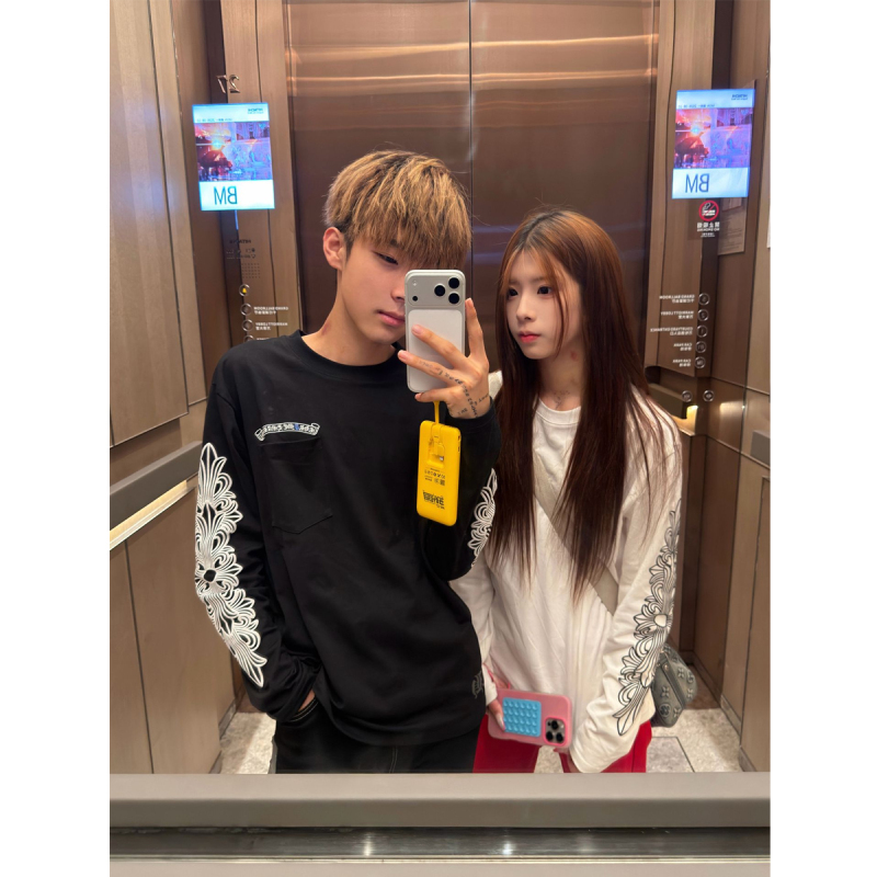 American High Street Style Trendy Brand Sanskrit Letter Long-Sleeve T-Shirt for Women, Early Autumn Loose Fit, Couple's Top for Middle and High School Students American High Street Style Trendy Brand Sanskrit Letter Long-Sleeve T-Shirt for Women, Early Autumn Loose Fit, Couple's Top for Middle and High School Students