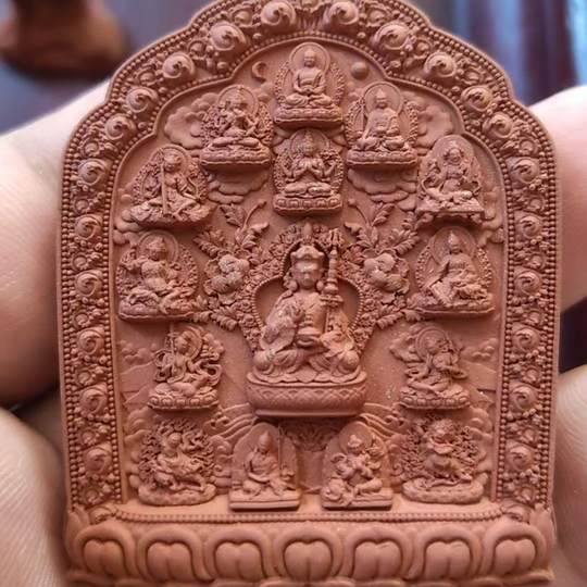 Восемь трансформаций Гуру Падмасамбхавы ручной работы, маленькая статуя Будды из глины Ца Ца