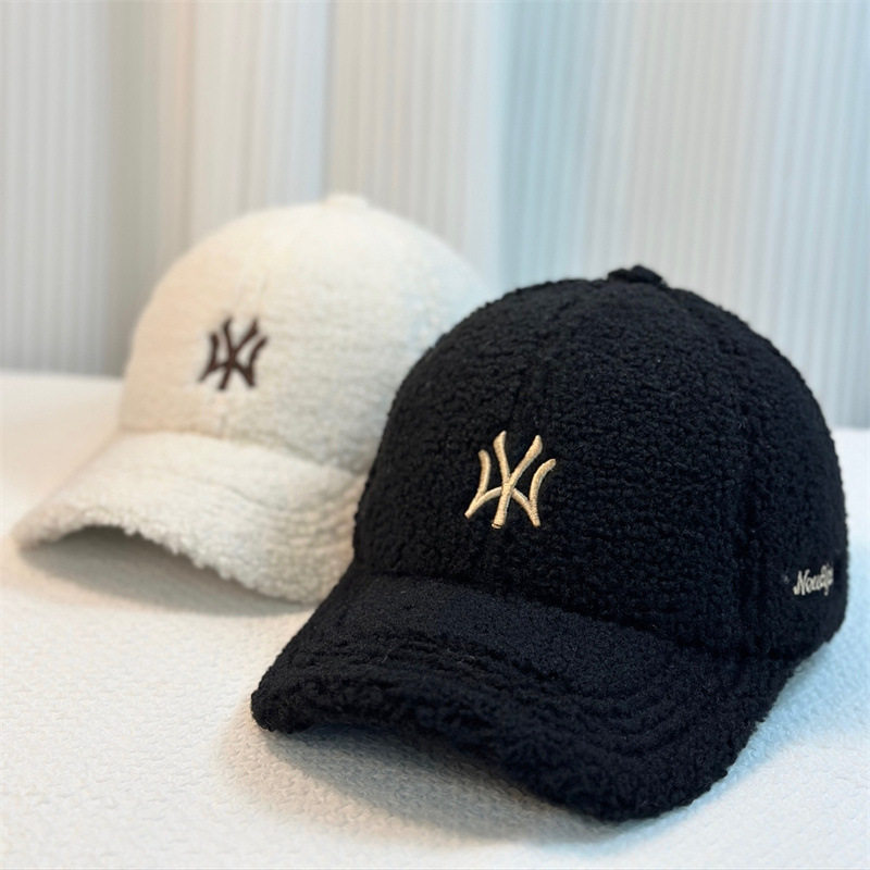 奥特莱斯潮牌馆