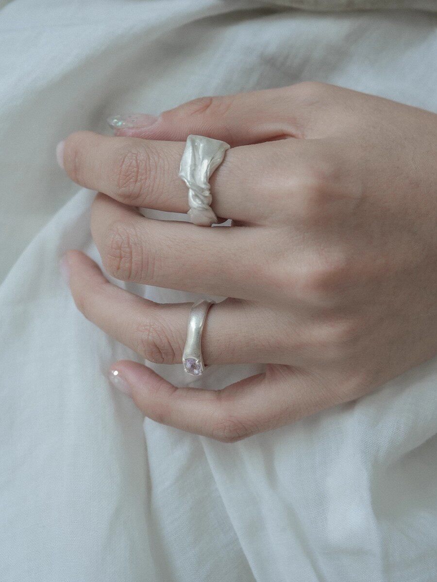 Silk Satin Twisted Open Ring Vintage Designer Ring Jewelry_voghion.com