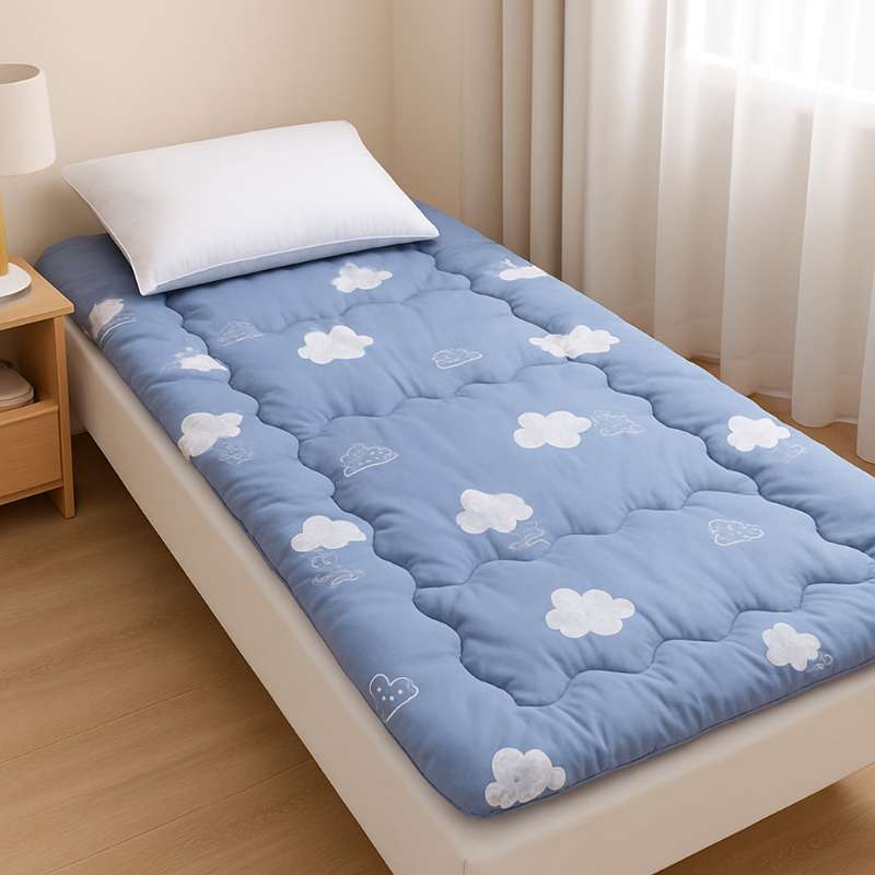 Folding Mattress Pad for Student Dormitory Bunk Beds, Single-Person Thermal Pad, Tatami Single/Double Thickened Mattress Soft Pad Folding Mattress Pad for Student Dormitory Bunk Beds, Single-Person Thermal Pad, Tatami Single/Double Thickened Mattress Soft Pad