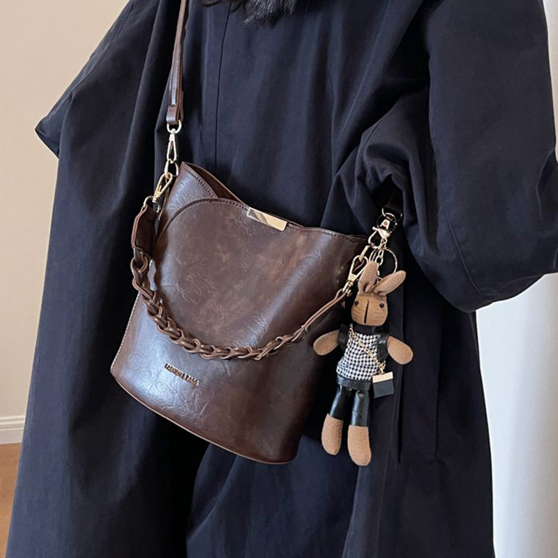 Официальный сайт маленькая женская сумка-мешок c&k, новинка 2025 года, осенне-зимняя сумка-мессенджер, высококачественная сумка для поездок на работу, женская сумка