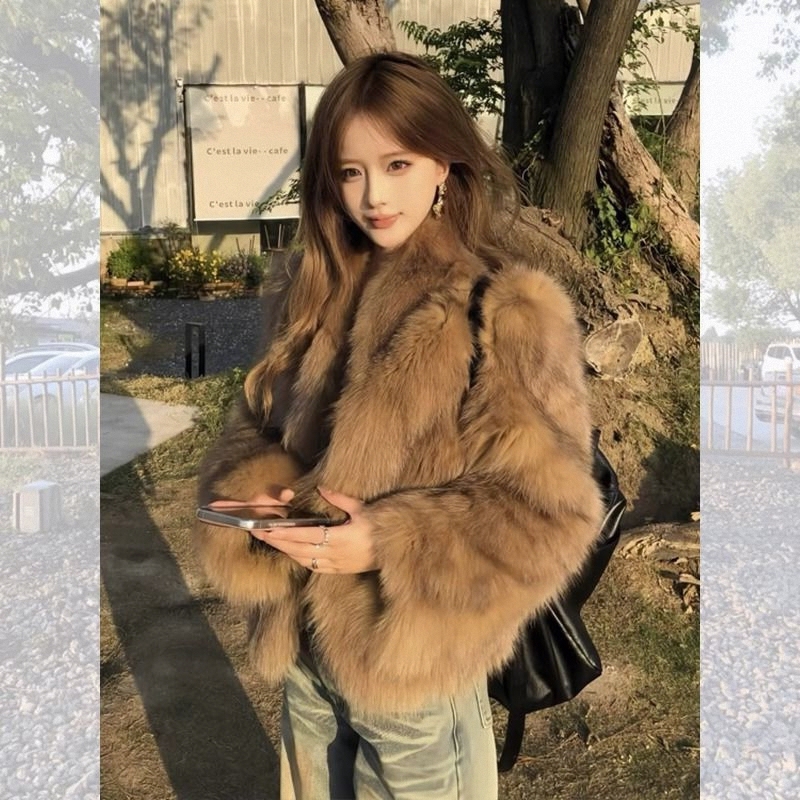 High-End Eco-Friendly Fox Fur Coat for Women, New Autumn and Winter Thickened Warm Brown Fur Coat High-End Eco-Friendly Fox Fur Coat for Women, New Autumn and Winter Thickened Warm Brown Fur Coat