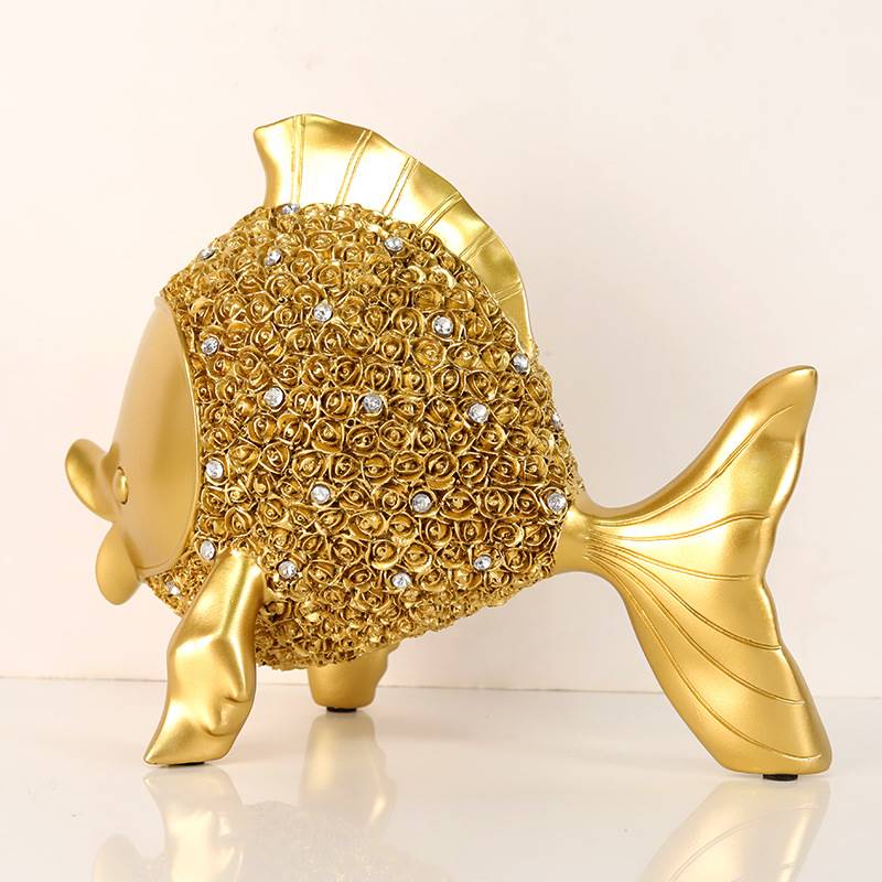 Cash and inlaid diamond goldfish wine cabinet decorations swing piece home living room TV cabinet Qiao relocating new residence gift light extravagant upscale-Taobao