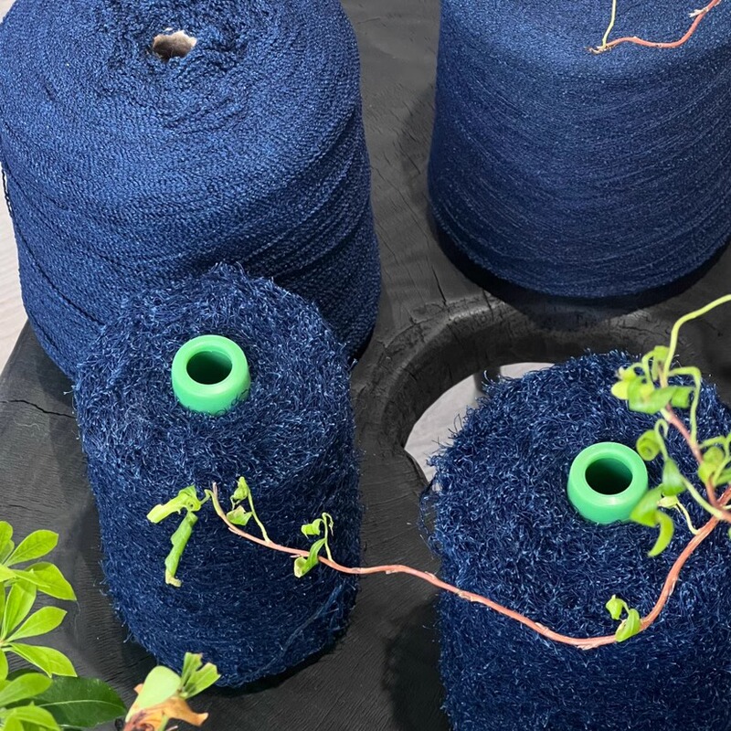 【Bfn Yarn】-Indigo Series- Collection of Eight Blue Denim Yarns 【Bfn Yarn】-Indigo Series- Collection of Eight Blue Denim Yarns