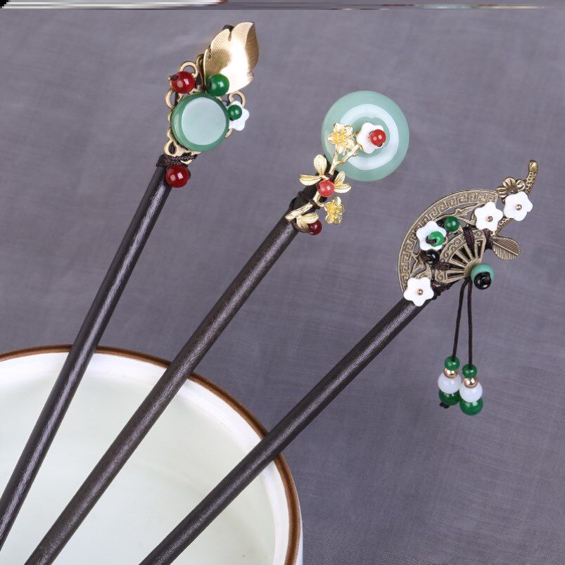 Locking hairpin wood hairpin plate hair sandalwood simple main body Hanfu hair accessories