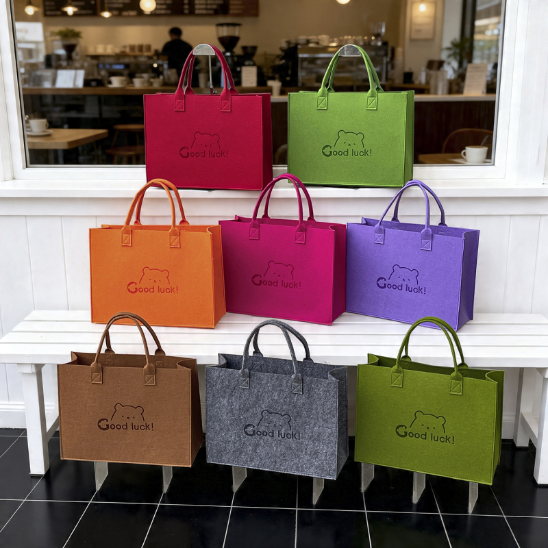 Felt Tote Bag, Large Capacity Tote Bag, Fashionable and Versatile, Corporate Promotional Gift Shopping Bag, Customizable Logo