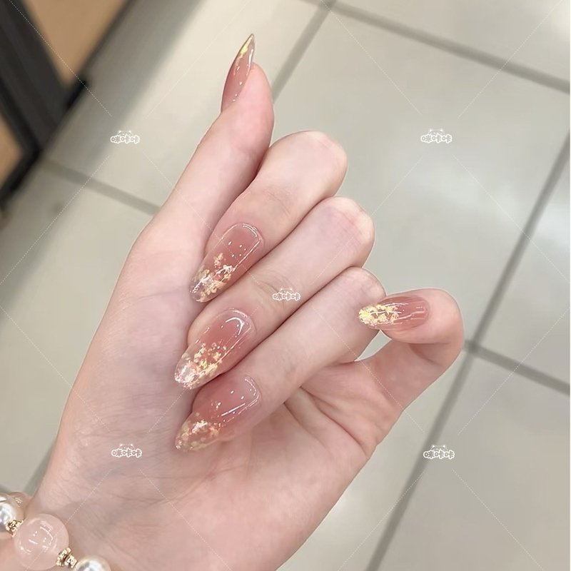 【Golden Wind and Jade Dew】New Autumn and Winter Style, Elegant and Complexion-Enhancing Cat-Eye Nail Polish, Blush Champagne Gold Gradient Glitter Press-On Nails