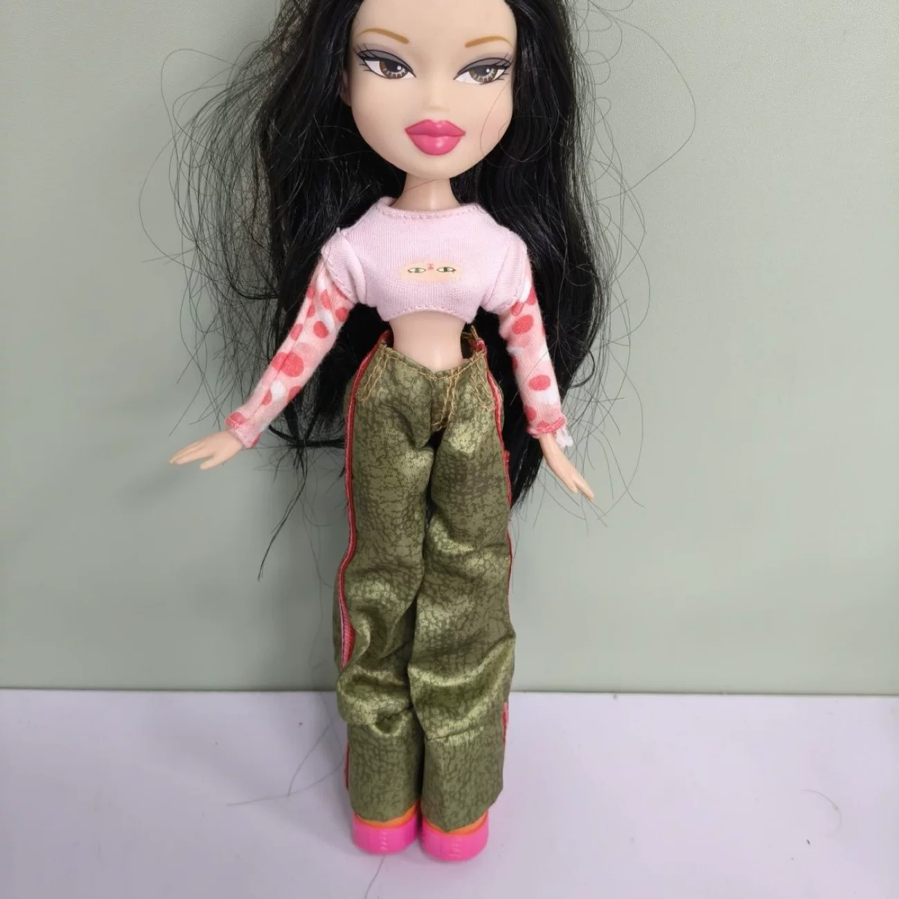 Кукла модная (Bratz) разные модели, с небольшими дефектами, 9 × 4,61 × 2,2 см, 0,02 кг