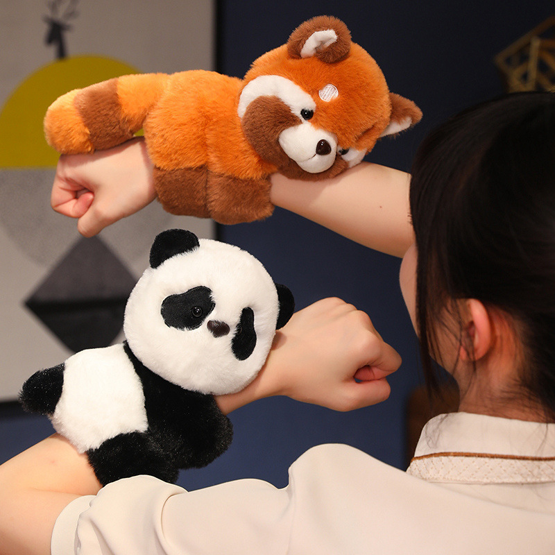 Cartoon Cute Little Devil Raccoon Fox Slap Bracelet Children's Wristband Pendant Doll Gift Cartoon Cute Little Devil Raccoon Fox Slap Bracelet Children's Wristband Pendant Doll Gift