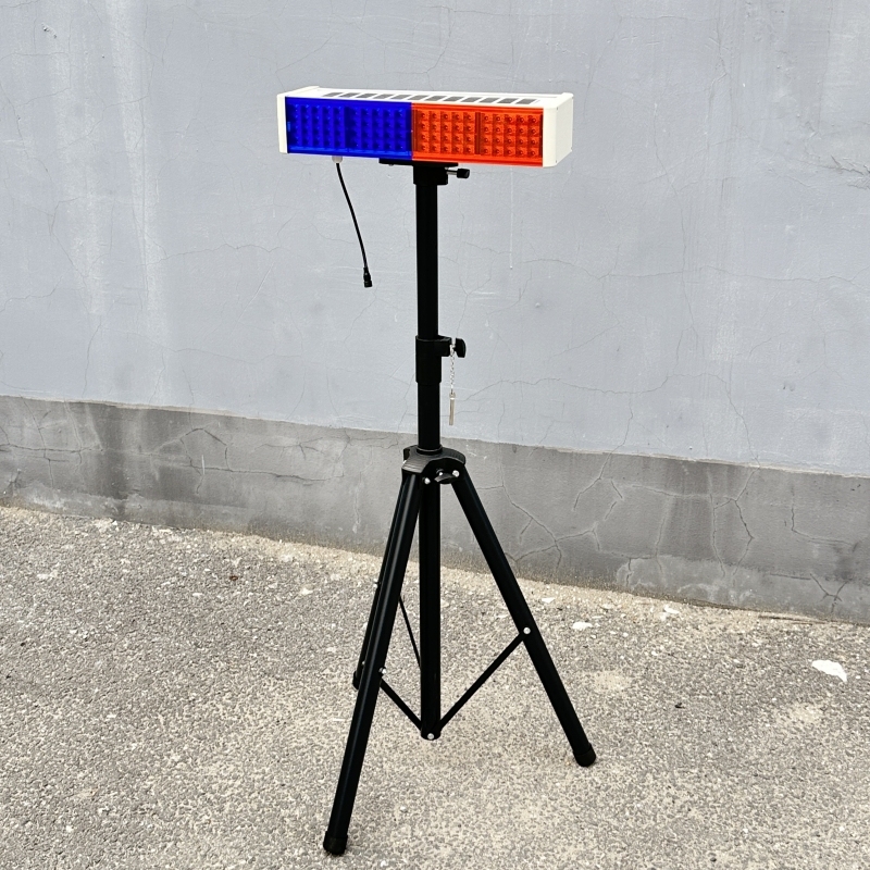 Rechargeable Dual-Use Flashing Light with Stand for Tunnel Construction, Red and Blue Traffic Warning Light, Solar-Powered Flashing Light