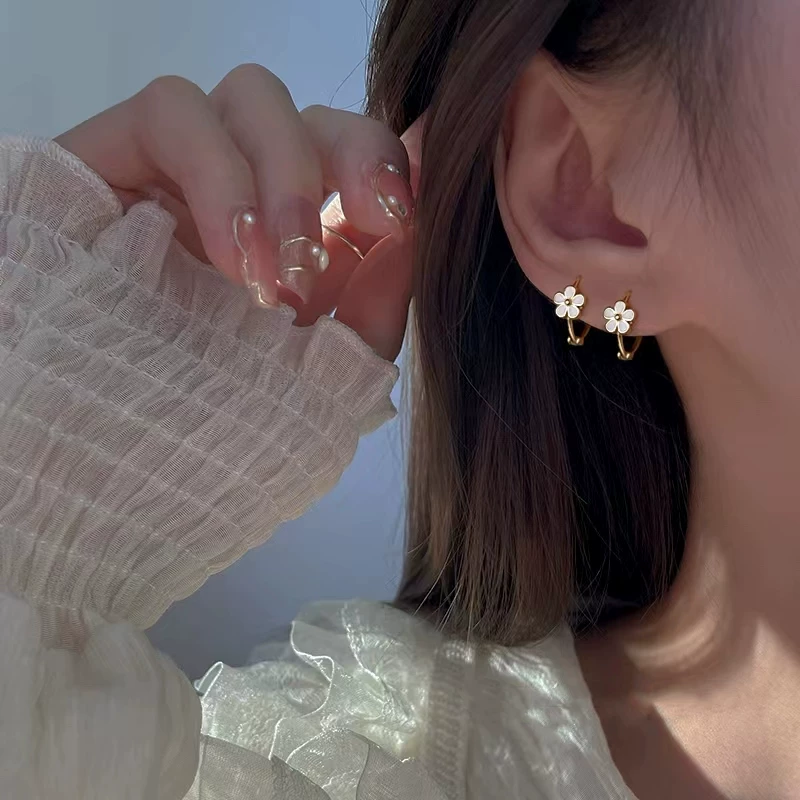 Small design summer cute fresh earrings, silver 925 sample, flowered
