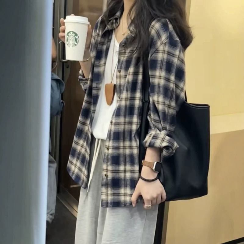 Versatile and Relaxed Brushed Plaid Shirt for Women, 2026 Autumn and Winter New Korean Style Retro Lazy Design Shirt Versatile and Relaxed Brushed Plaid Shirt for Women, 2026 Autumn and Winter New Korean Style Retro Lazy Design Shirt