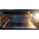 Встроенный гриль-гриль для духовки из нержавеющей стали.