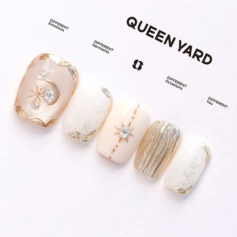 【Star and Moon】 Bohemian Style Gilded Moon 2026 Spring New Elegant Nail Art
