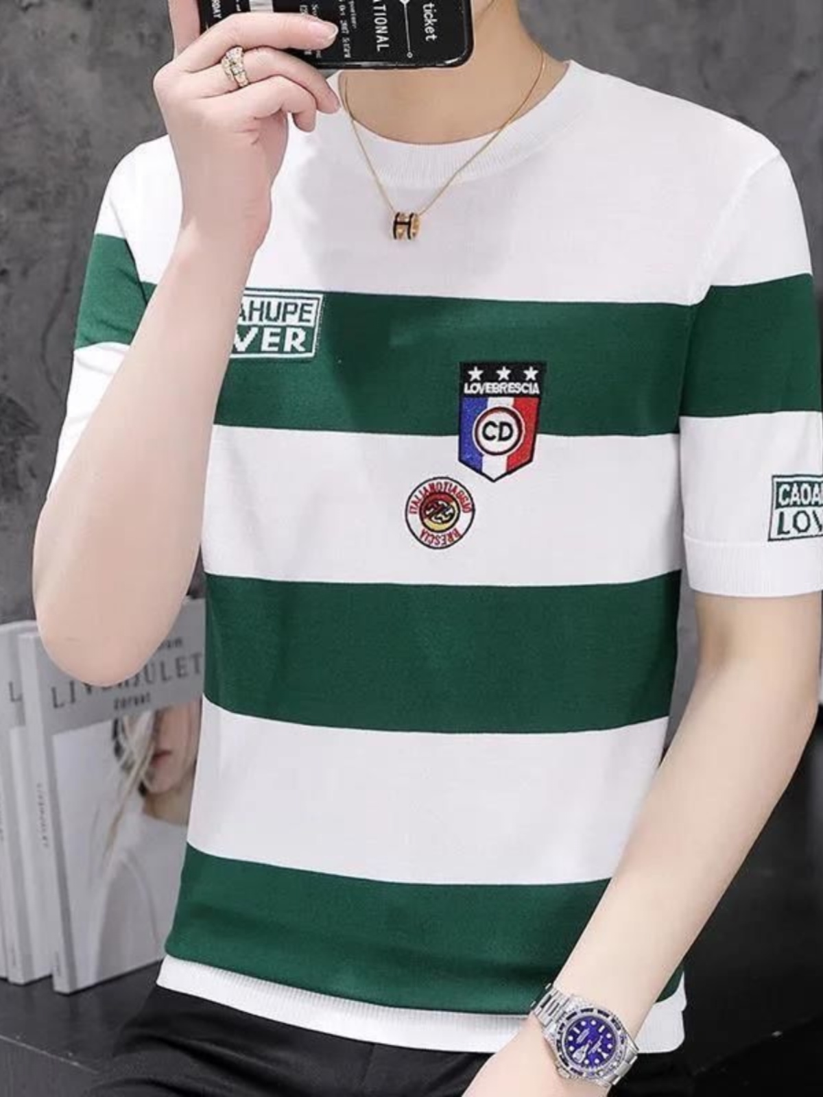 2024夏季最火条纹短袖男款冰丝T恤穿创推荐