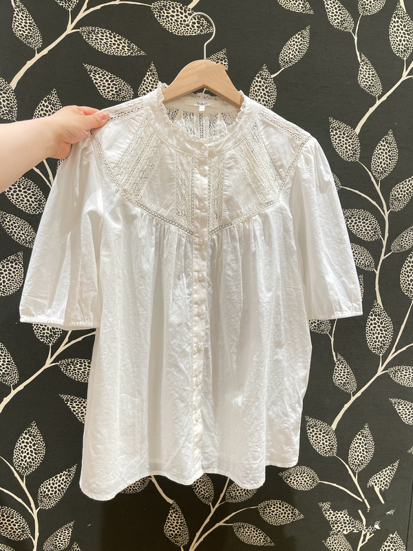 Bash French-Style Gentle Embroidered Hollow Lace Collar Loose Versatile Casual Puff Sleeve Shirt