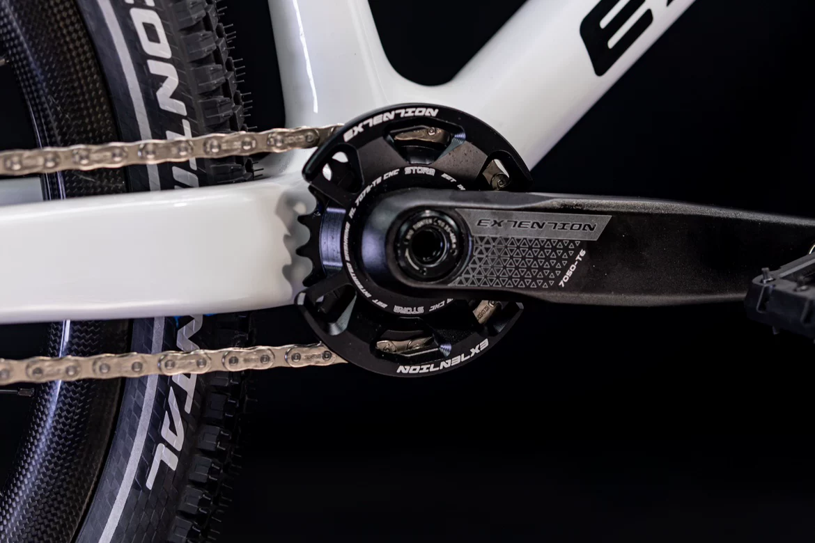 EXTENTION bicycle /chain/kmc