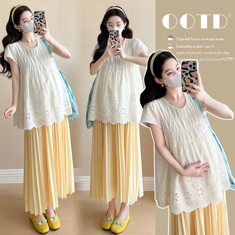 French Uamtor Maternity Suit 2026 Summer High-End Outfit That Covers the Body and Looks Slimming, Lace Top and Pleated Skirt