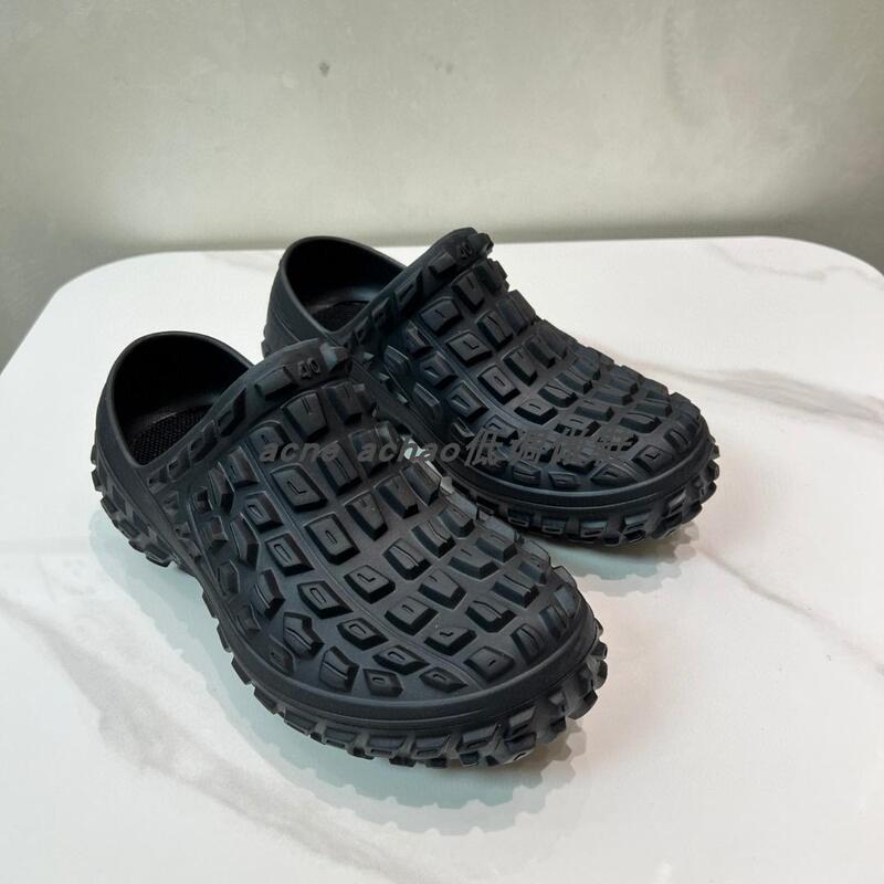 High-End 2025 Summer Couple Style Paris Tire Slippers Men's Closed-Toe Sandals Women's Outdoor Gear-Soled Beach Shoes