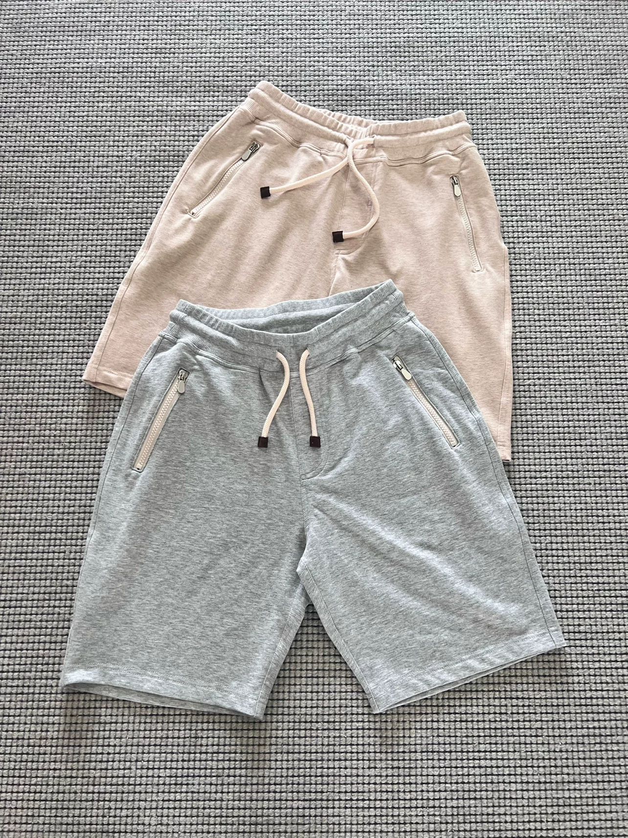 Соромео's Sunshine 22 Весна и Лето мужские_MISCELLANEOUS_Woven Fine Circle Cotton Bermuda спортивные шорты