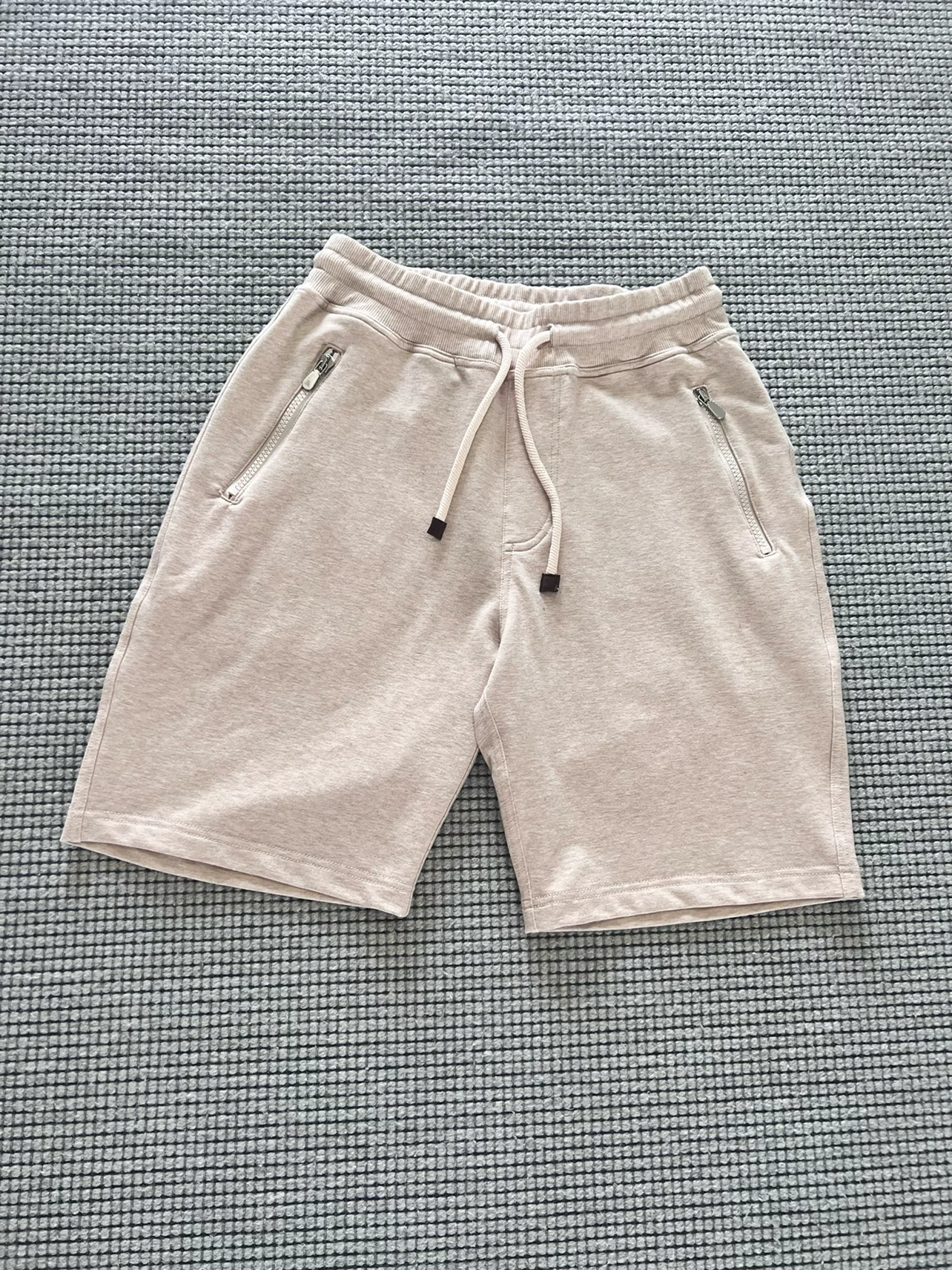 Соромео's Sunshine 22 Весна и Лето мужские_MISCELLANEOUS_Woven Fine Circle Cotton Bermuda спортивные шорты