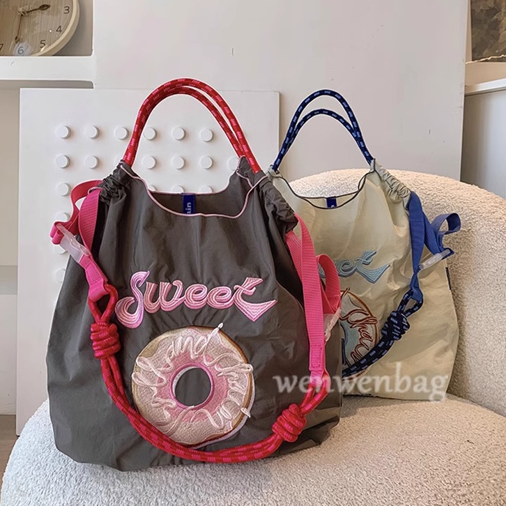 日本のボールチェーンエコバッグ Gao Yuanyuan 同じスタイルのバッグ刺繍入りナイロンキャンバスバッグショッピングバッグメッセンジャーレディースバッグ