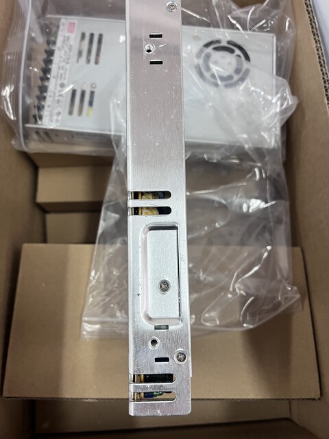 RSP-320-5 switching power supply 5V60A, condition more than 90% new, rechargeable, guaranteed to be authentic, packed in carton