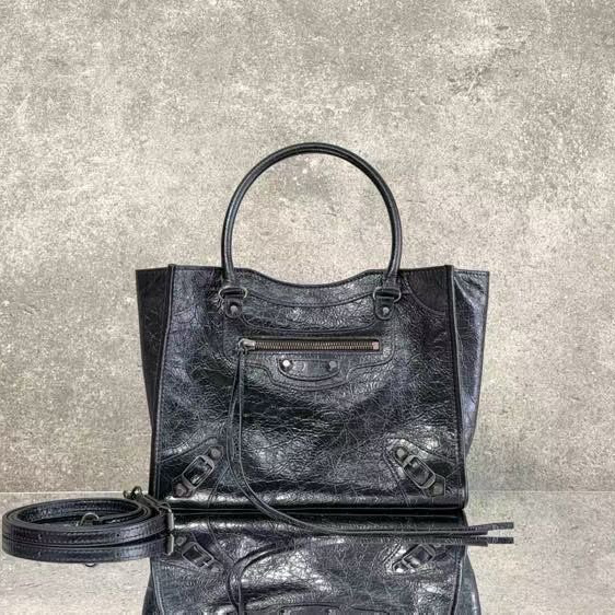 Paris New Le City Tote Bag Oil Waxed Leather Handbag Large Capacity Motorcycle Bag Commuter Travel Large Bag