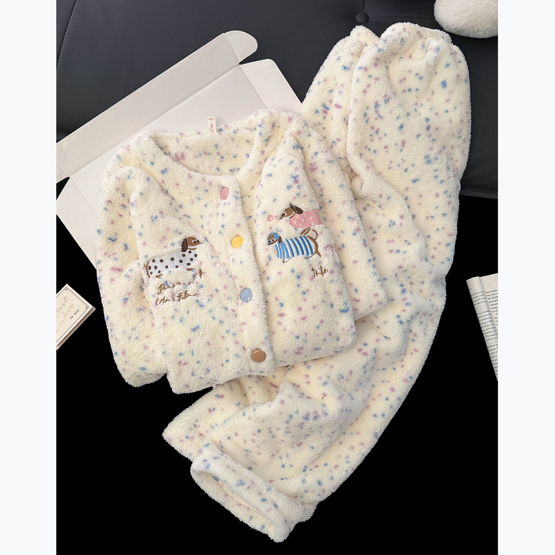 Soft and Cute Dachshund Half-Velvet Pajamas for Women, Autumn and Winter, Fleece-Lined and Thickened, Can Be Worn Outside, Winter Coral Fleece Loungewear