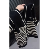 Модный дизайнерский черный кардиган, осенний, тренд сезона, V-образный вырез, свободный крой, по фигуре