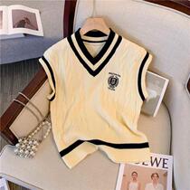 Spot direct sale new design college style versatile V-neck contrast embroidery stacking sleeveless outer knitted vest