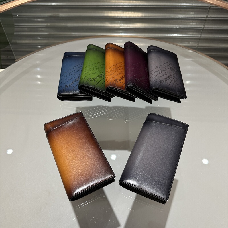 26 Autumn New Collection Men's Long Wallet Vintage Handmade Distressed Finish Imported Top Layer Cowhide Leather 26 Autumn New Collection Men's Long Wallet Vintage Handmade Distressed Finish Imported Top Layer Cowhide Leather