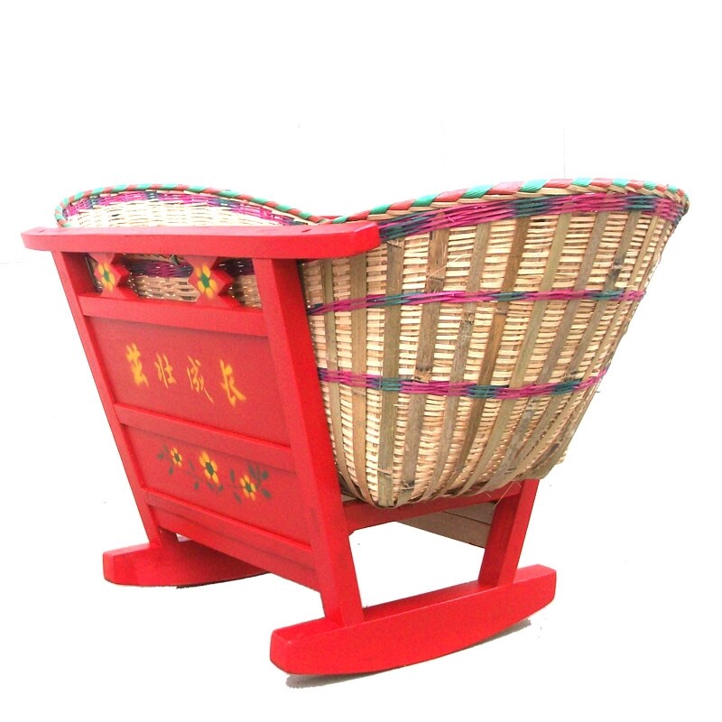 Baby bamboo cradle old traditional cradle baby rocking bed solid bed shake basket sleeping warm and soothing sleeping