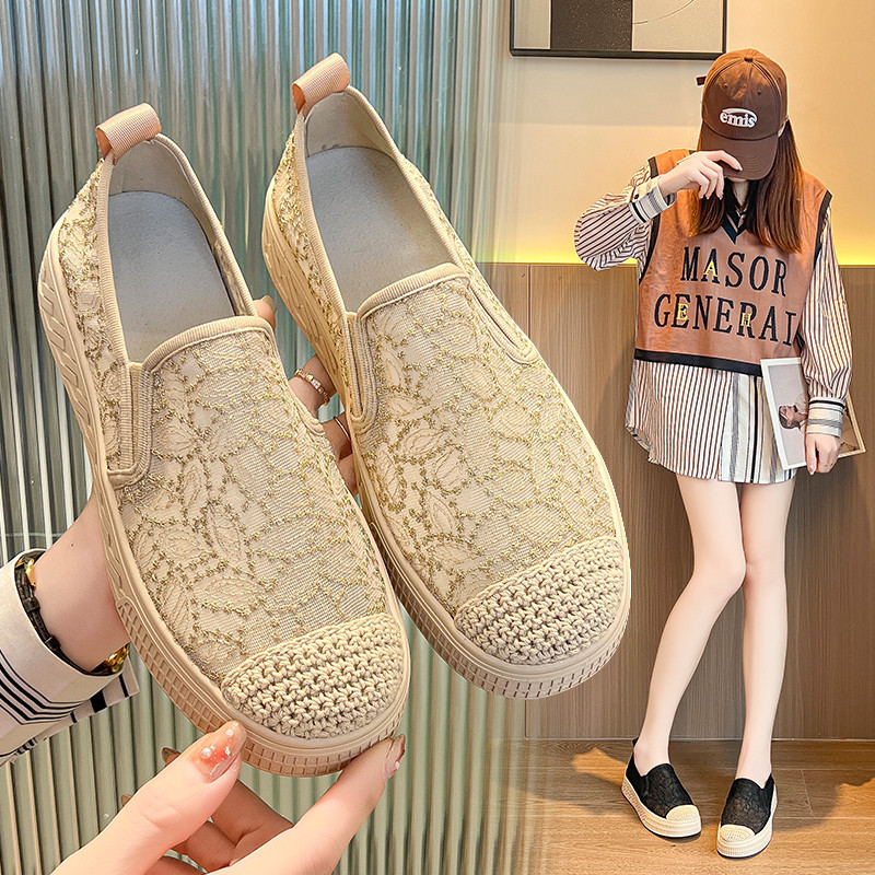 レディース シャネル風エスパドリーユスニーカー、2026年春夏新作、滑り止め付きスリッポンシューズ、フラット、メッシュ、通気性スニーカー。