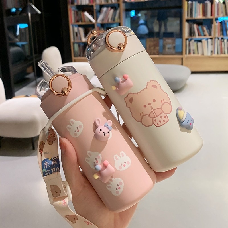 The niche designer cup network red the same 2021 senior male and female and beautiful lady portable anti - fall