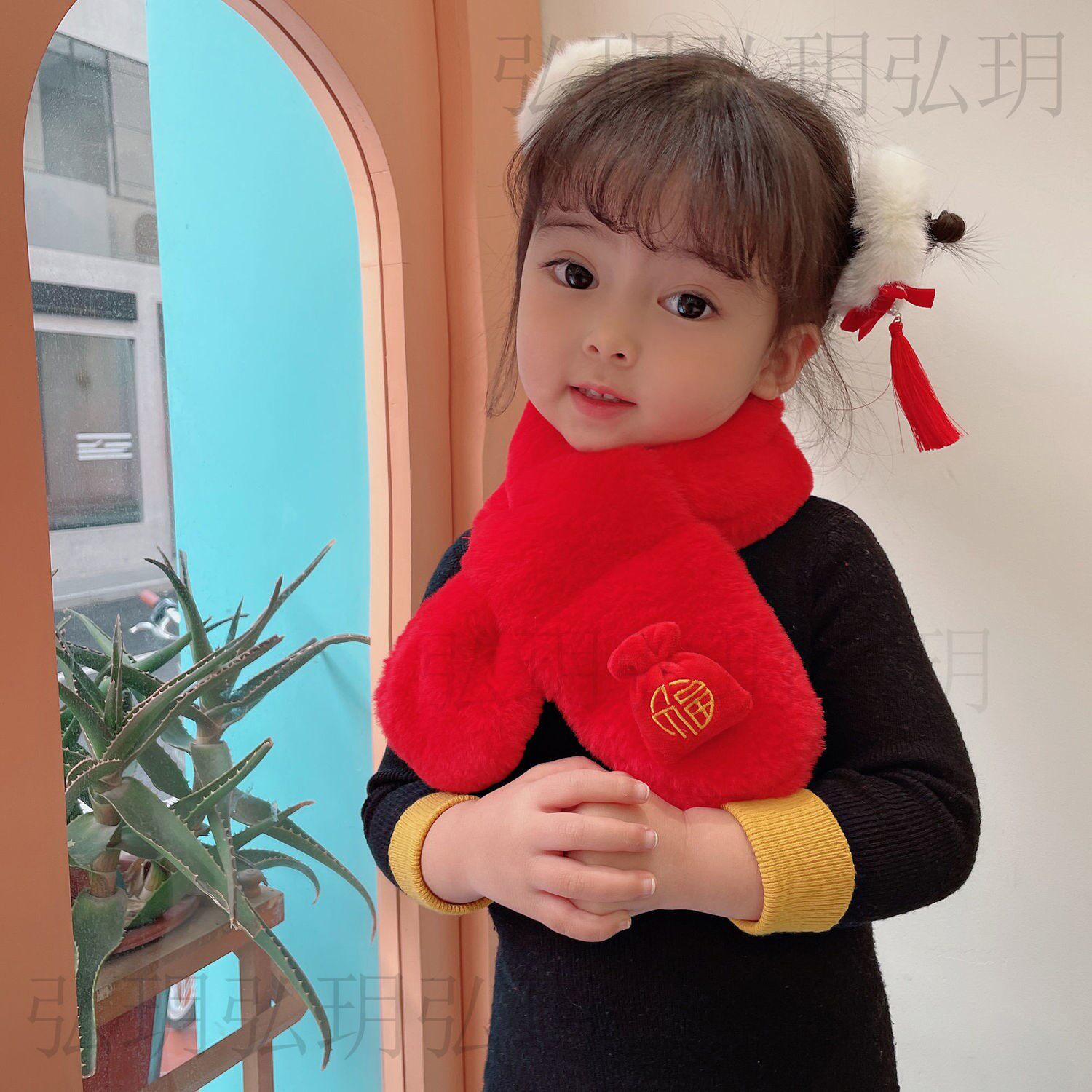 Tiger year scarves children Mao plush walled neck female men's cute super cute Chinese New Year red winter warm thickening