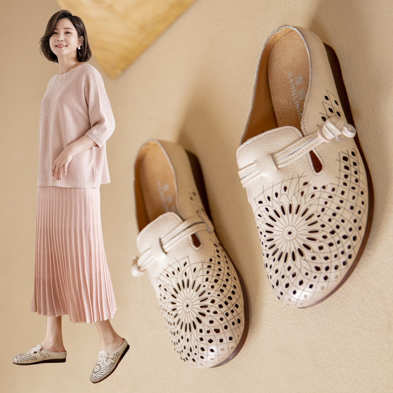 Genuine Leather Soft-Soled Mom Shoes, Slippers for Outdoor Wear, Comfortable for Middle-Aged and Elderly Women, Closed-Toe, Non-Tiring, Summer 2026