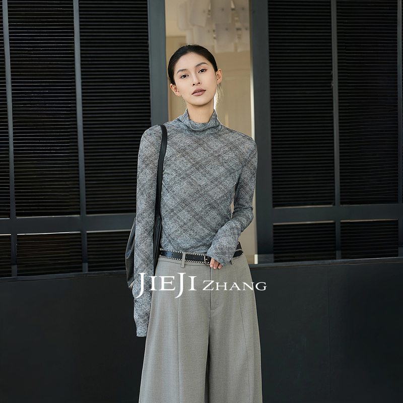 Zhang Qi Jieji【Gray Lingrou Weaving】Autumn Stacked Collar Long-Sleeve Base Layer Gray Plaid Print Knitted T-Shirt