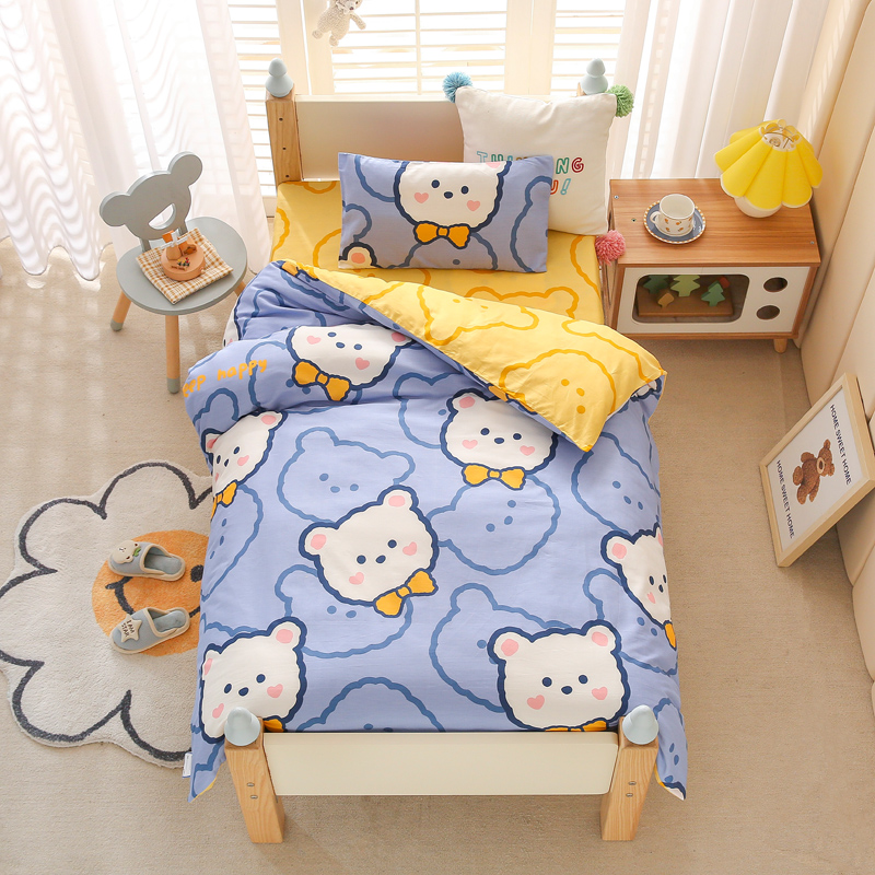 Kindergarten quilt three pieces of nap six suites of bed bedding for full baby's entry into the park