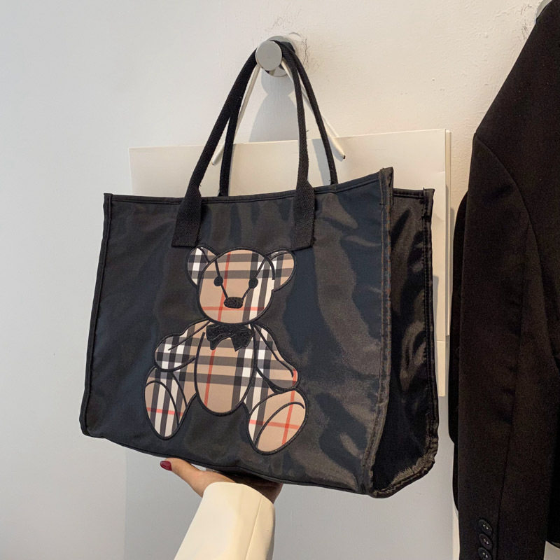 Treasure mother with va going out bag with big capacity mommy bag hand canvas bag to go outside the light mother and baby holding special bag