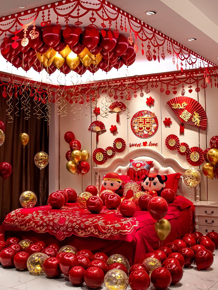 Suit feeling woman's wedding room layout simple and generous man's wedding things wall decoration