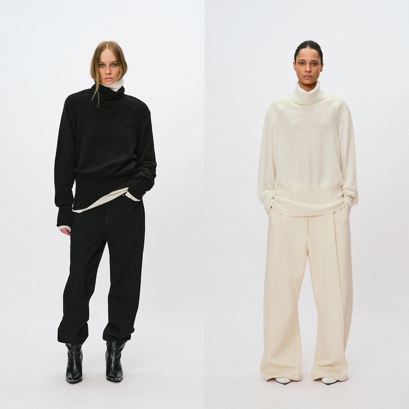 Liegee [Multi-Color Classic] Badges High-Neck Shoulder-Style Sweater