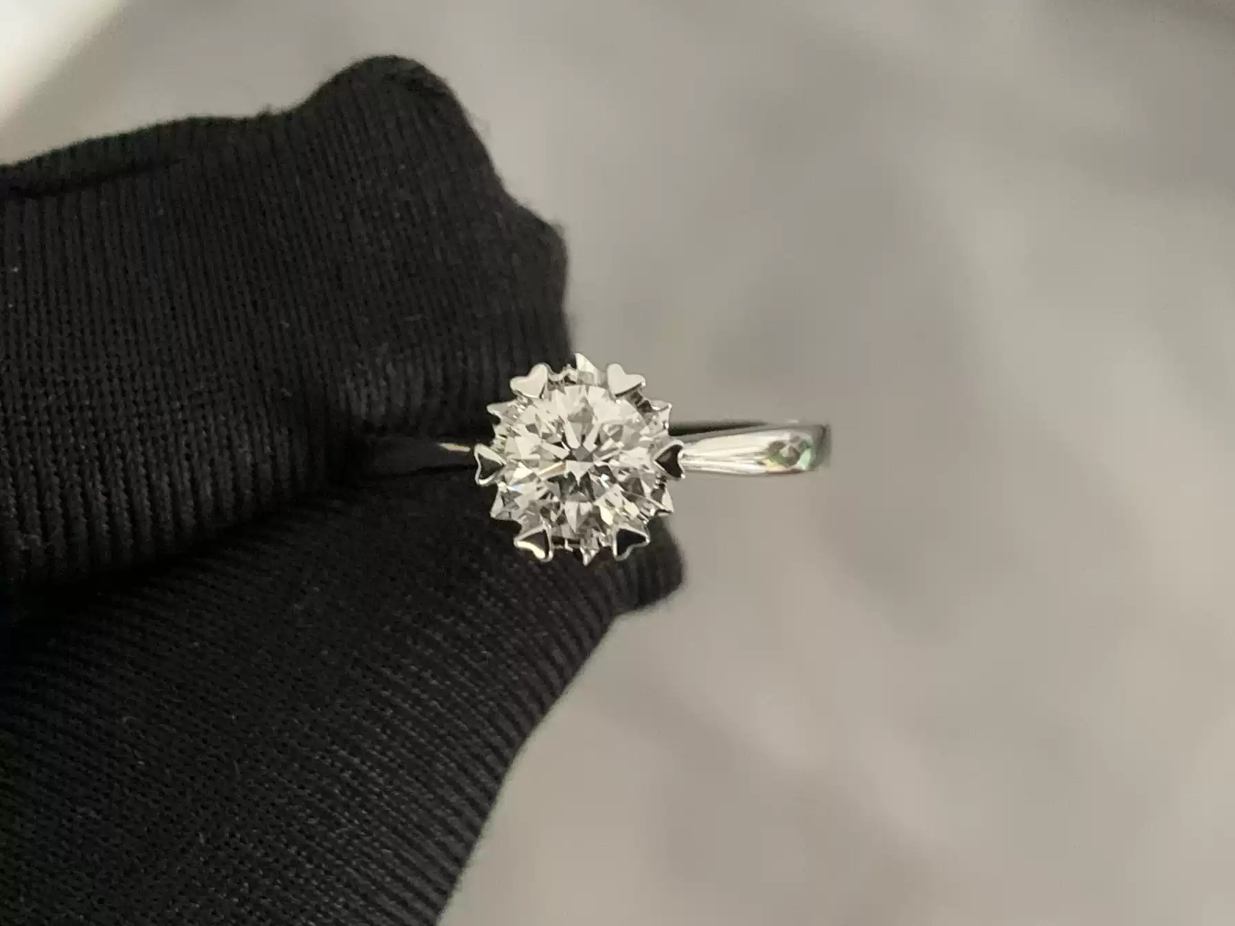 GIA證書50分H色VS淨度3EX切工天然鑽石女戒