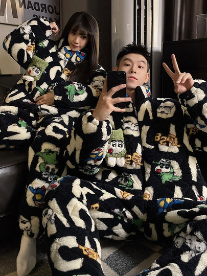 Crayon Shin-Chan Couple Pajamas for Women, Autumn and Winter, Three-Layer Quilted Coral Fleece, Thickened Men's Loungewear, Hunan Province Clothing