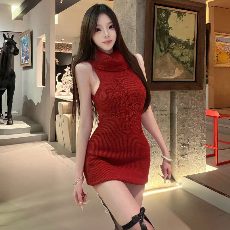 Yubula Pure Desire Style Sexy French Retro High-Neck Sleeveless Knit Dress, Elegant Slim-Fit Waist-Hugging Dress