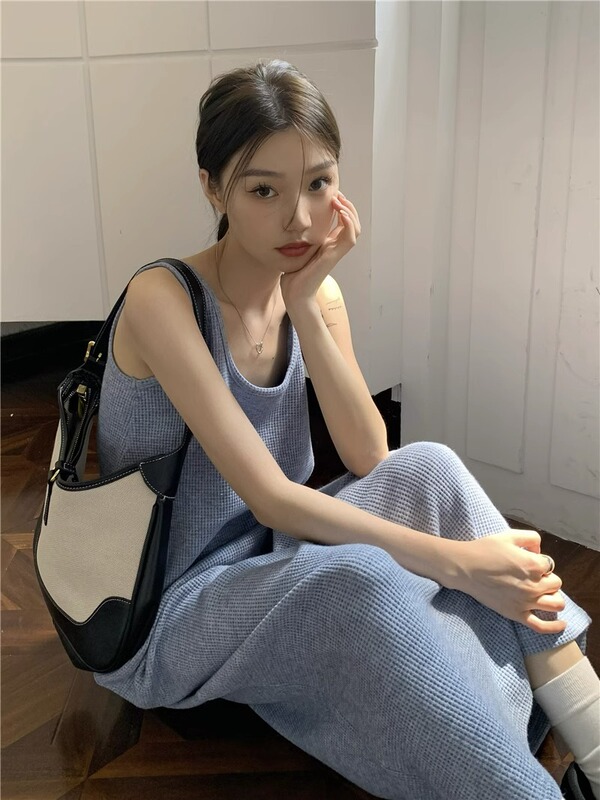 Hong Kong Style Retro Waffle Knit Camisole Long Dress for Women, Spring and Summer Loose Fit, Slimming Sleeveless Inner Dress