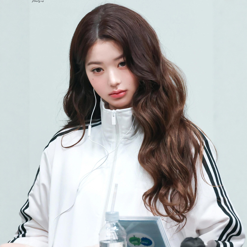 Korean Style Zhang Yuanying Same Style Jacket Unisex Korean K-Pop School Uniform Outfit Autumn Casual Sports Top Iz4922 Korean Style Zhang Yuanying Same Style Jacket Unisex Korean K-Pop School Uniform Outfit Autumn Casual Sports Top Iz4922