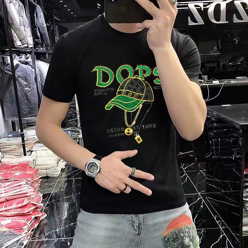 男士T恤奢侈品牌大盘点，穿出你的时尚态度！